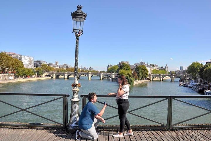 Paris Engagement Proposal Private Walking Tour with Professional Photographer — photo 4
