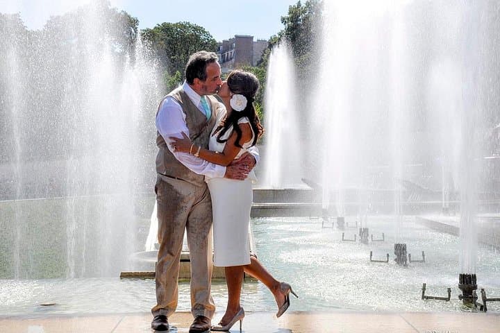 Paris Renew Your Wedding Vows Experience with Professional Photographer — photo 7
