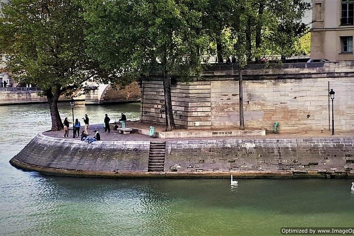 The Medieval Heart of Paris - History Walk (Small Group Tour) — photo 9
