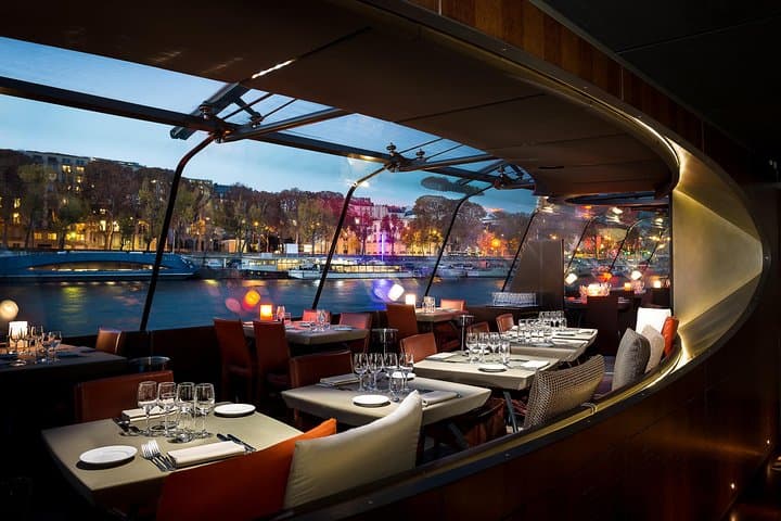 Bateaux Parisiens Seine River Gourmet Dinner & Sightseeing Cruise — photo 2