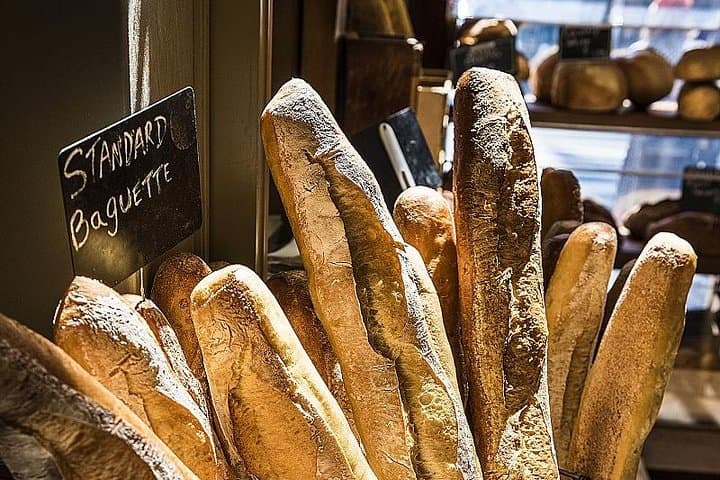 Paris Montmartre Walking Tour Best Art Culture and Food — photo 8