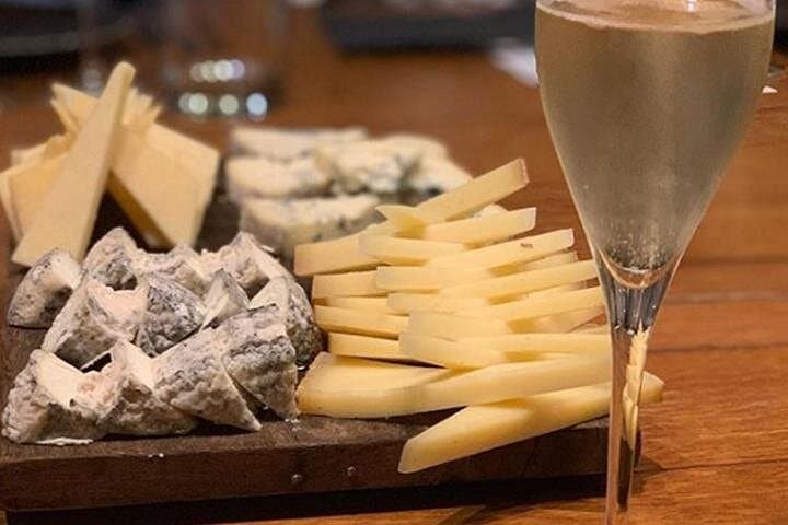 Paris Wine Tasting plus Cheese Lunch with an Expert Sommelier — photo 2
