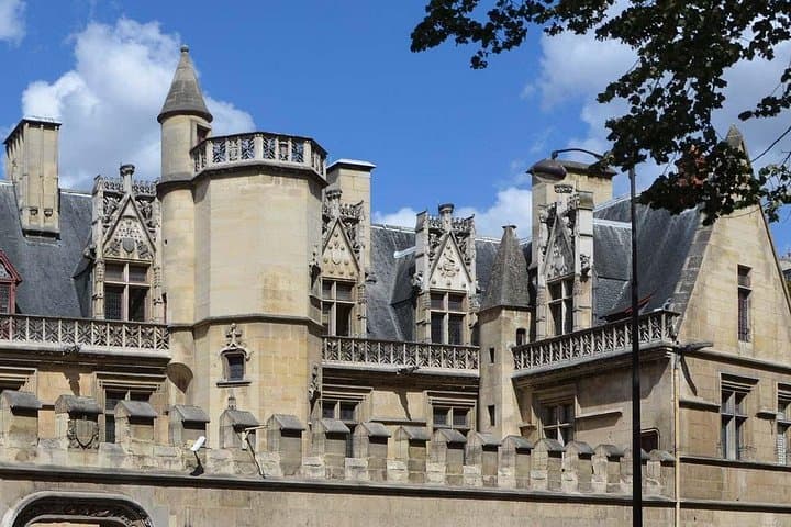 Private History Walking Tour in Paris for Teens & Family — photo 5