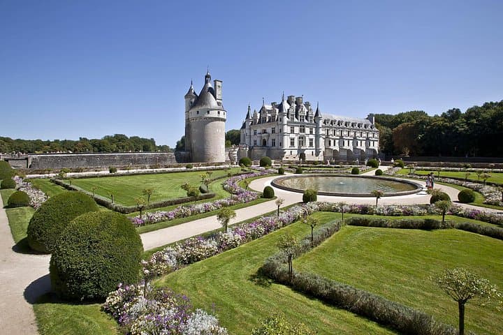 Visit to the Castles of the Loire Valley — photo 2