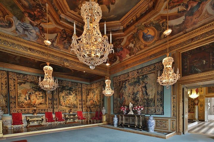 Luxury Evening Dining Experience at Chateau de Vaux-le-Vicomte — photo 2