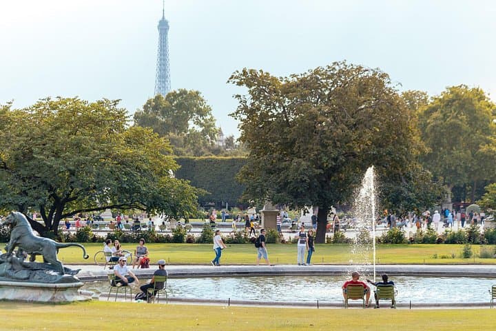 PRIVATE TOUR: Highlights & Hidden Gems of Paris With Locals — photo 10