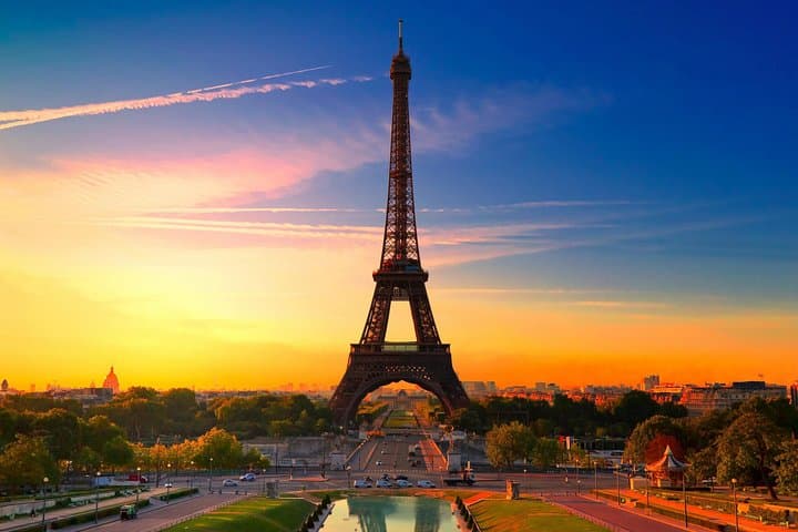 Eiffel Tower Elevator Reserved access & Optional Summit & Cruise — photo 1