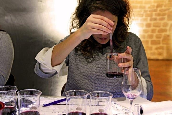 Paris Make Your Own Bottle of Wine in a Royal Wine Cellar — photo 2