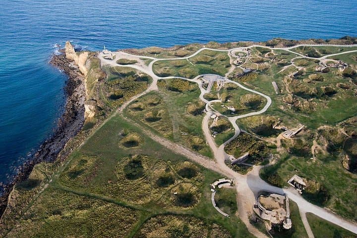 Pointe du Hoc,Omaha Beach, American Cemetery - Day trip from Paris to Normandy — photo 1