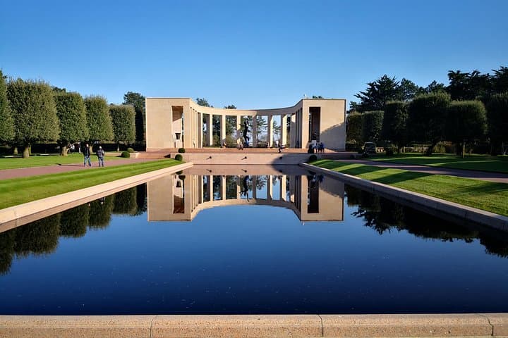Pointe du Hoc,Omaha Beach, American Cemetery - Day trip from Paris to Normandy — photo 12
