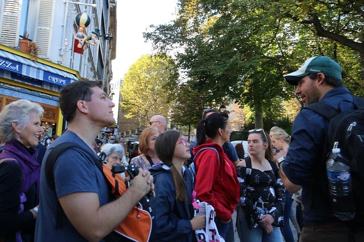 Paris 10+ Sights: Montmartre & Sacré-Coeur Walking Tour — photo 10