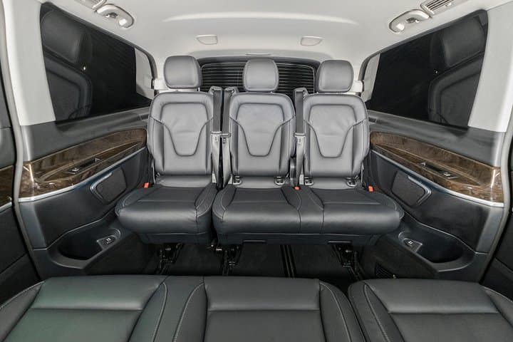 Paris Private Airport Transfer: CDG or Orly – Business Van — photo 12