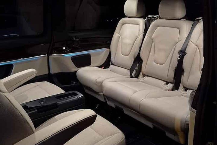 Paris Private Airport Transfer: CDG or Orly – Business Van — photo 6
