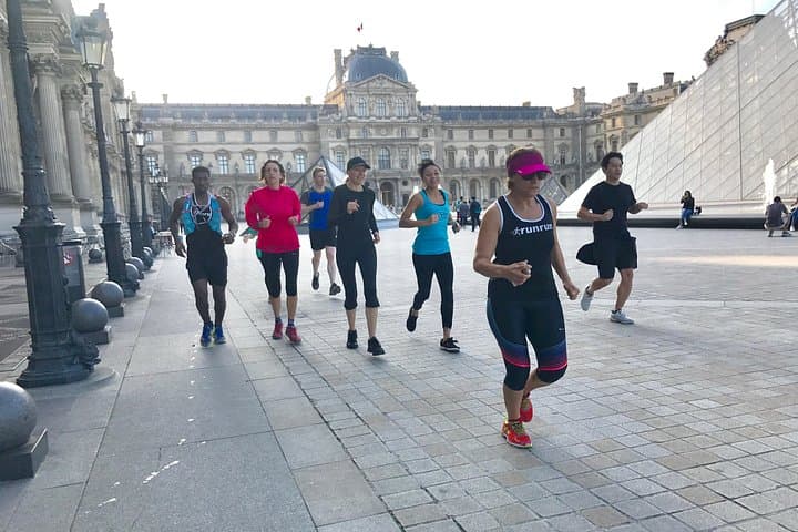 Sunrise Run & Sightseeing in Paris — photo 13