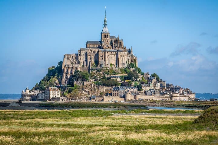 3 Days Trip to Normandy, Loire and Mont Saint Michel from Paris — photo 14