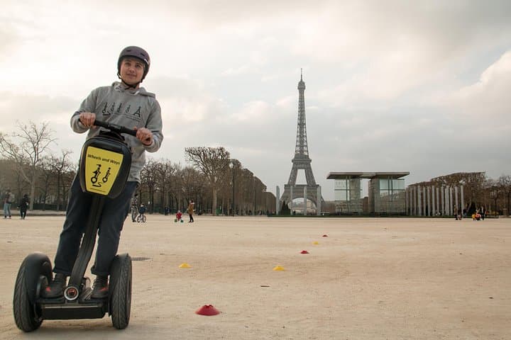 Paris Segway Express Tour (12 monuments in 1 hour and 30 minutes) — photo 3