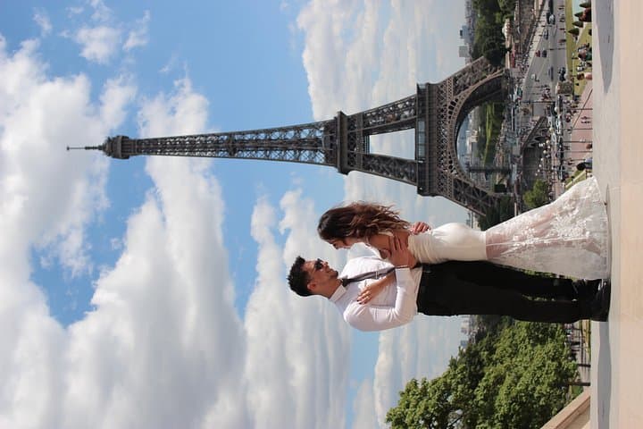 Paris Photo Shoot with Professional Photographer — photo 20