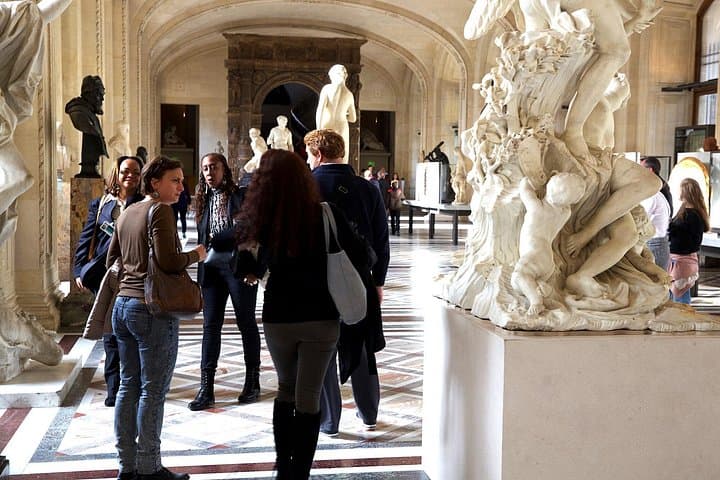 Closing Time At The Louvre: From Mona Lisa to Venus de Milo — photo 19