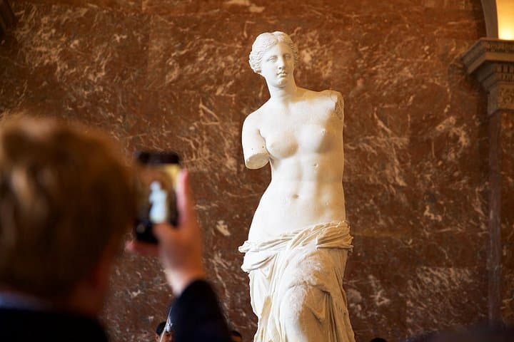 Closing Time At The Louvre: From Mona Lisa to Venus de Milo — photo 20