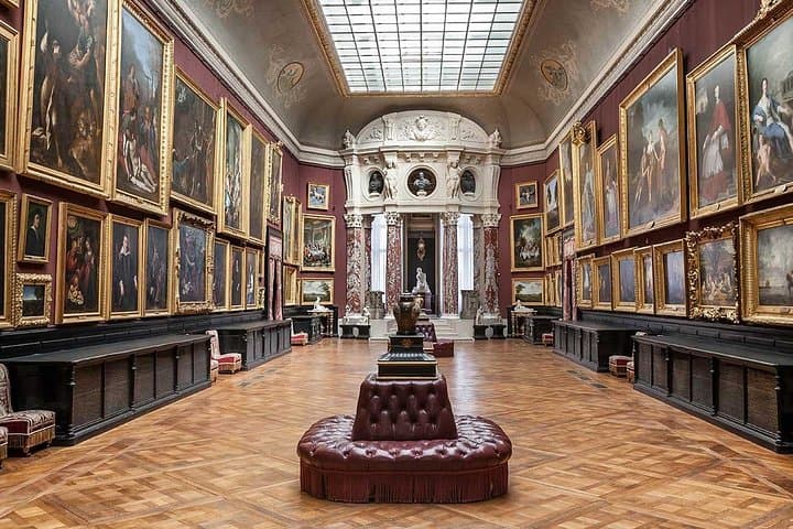 Chantilly Castle - Transportation Private Trip — photo 8