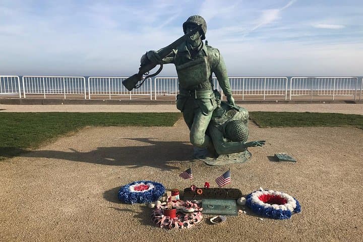 Normandy D-Day Landing Beaches Small-Group Day Trip from Paris — photo 9