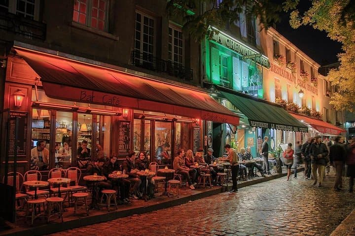Private Tour: Montmartre Walking Tour, Dinner and Au Lapin Agile Cabaret — photo 6