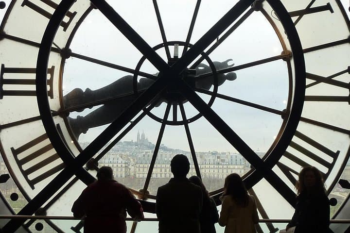 Paris Louvre and Orsay Museums Masterpieces Private Day Tour — photo 7