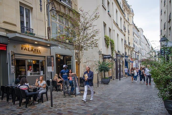 Batignolles Private Tour, Explore the Art & Bohemian Neighbourhood of Paris — photo 6