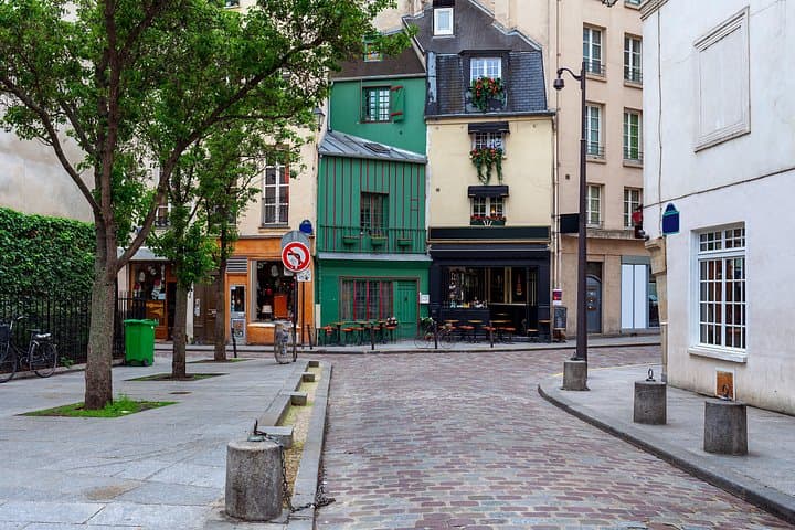 Batignolles Private Tour, Explore the Art & Bohemian Neighbourhood of Paris — photo 10