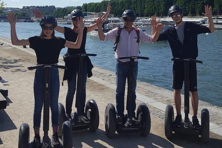 Paris Segway Tour with Ticket for Seine River Cruise — photo 10