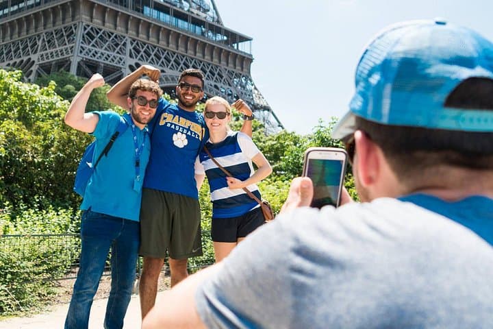 Paris Highlights Bike Tour: Eiffel Tower, Louvre and Notre-Dame — photo 10