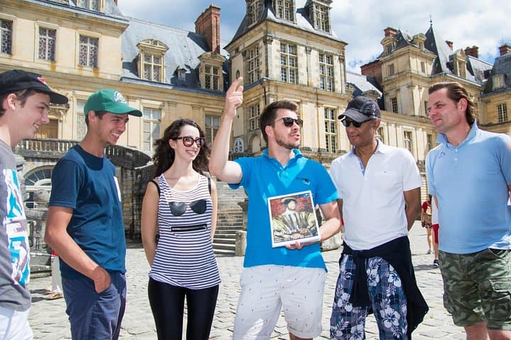 Fontainebleau and Vaux-Le-Vicomte Castle Small-Group Day Trip From Paris — photo 8