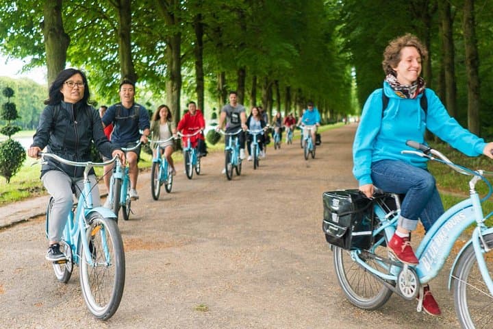 Versailles Palace Bike Tour with Market & Marie-Antoinette hamlet — photo 8