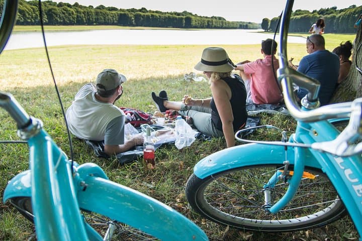 Versailles Palace Bike Tour with Market & Marie-Antoinette hamlet — photo 16