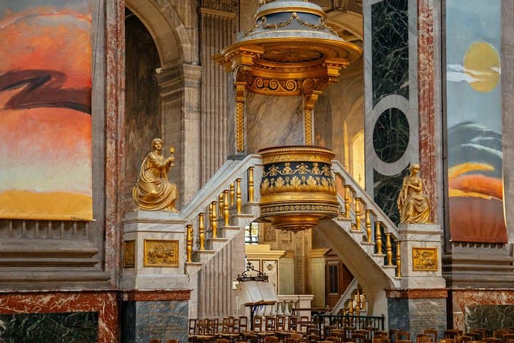 Highlights & Hidden Gems of Ile de Cité & the Left Bank: Private City Tour — photo 2