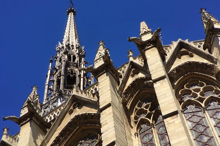 Private 3 Hour Historical Walking Tour in Paris Medieval — photo 4