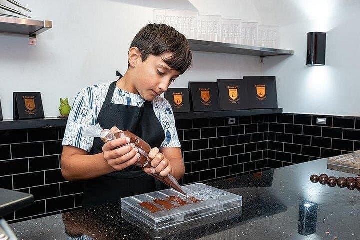 Private Family Chocolate Making Class in Paris — photo 1