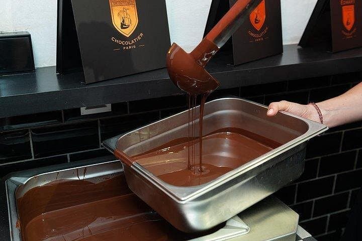 Private Family Chocolate Making Class in Paris — photo 6