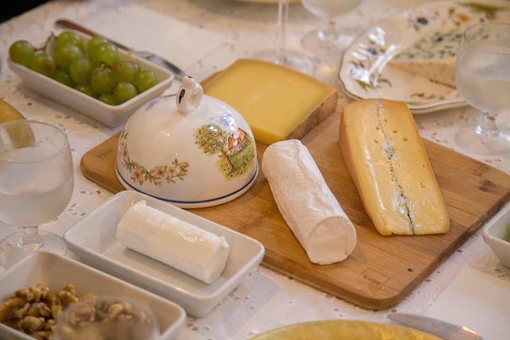 Cheese and Wine Tasting in the Latin Quarter with Chef Alex — photo 1