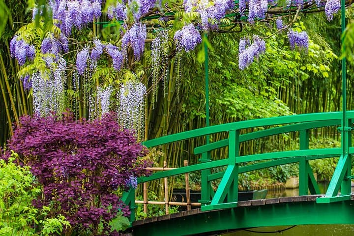 Giverny and Monet's House Half Day Trip from Paris Guide or Audio — photo 1