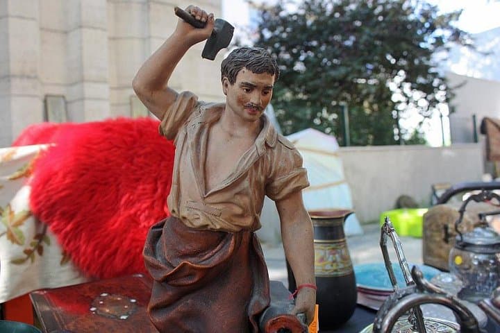 Paris Antiques Market Insider's Tour in Extra-Small Group — photo 12
