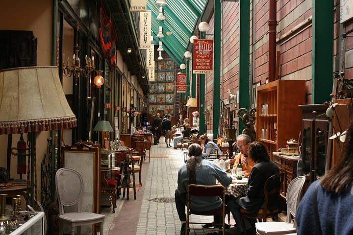 Paris Antiques Market Insider's Tour in Extra-Small Group — photo 1