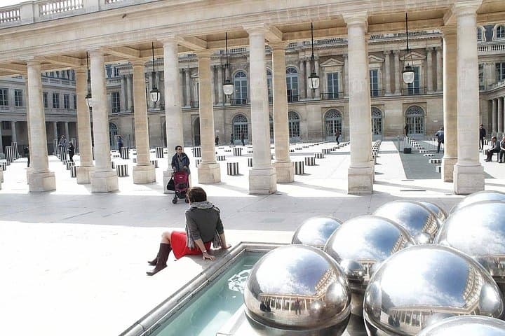 Paris City of Fashion History Private Guided Walking Tour — photo 1