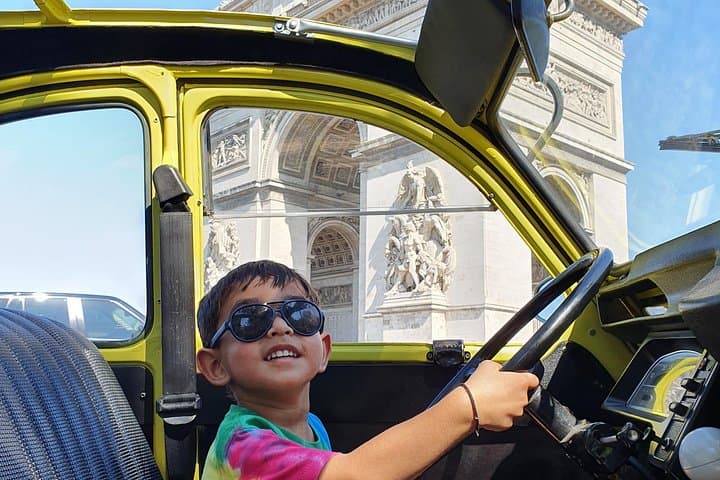 Secret Left Bank: Private 2CV Tour through Historic Paris — photo 8