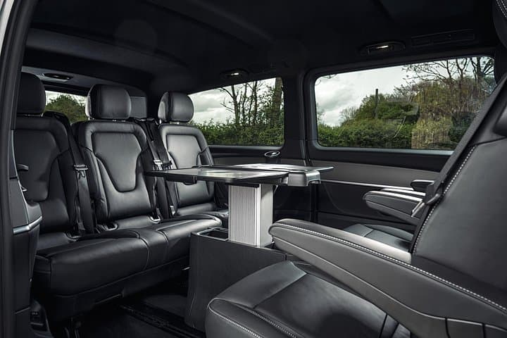 Paris Airport Transfer: Paris to Paris Airport CDG by Luxury Van — photo 4
