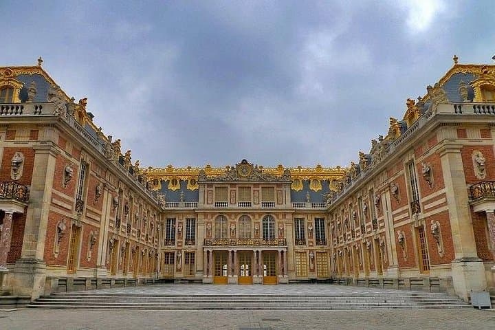 Palace of Versailles: tickets, audio guide and transfer — photo 1