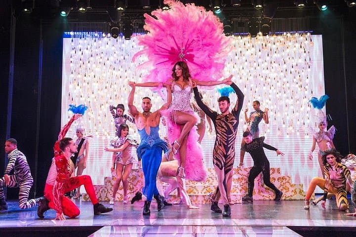 Paris Paradis Latin Cabaret VIP seating, Dinner & Bollinger Champ — photo 17