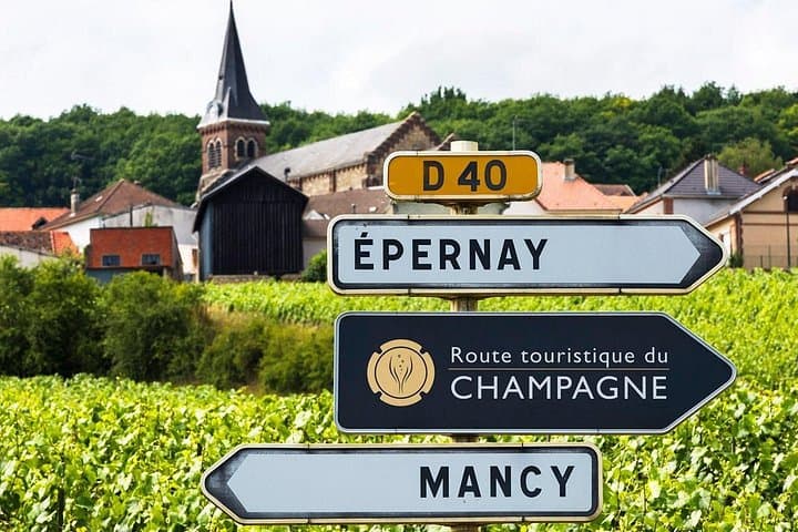 Small-Group Champagne Lunch & Tasting from Paris with Pickup — photo 16