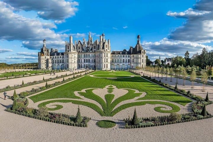 Loire Valley Wine & Castle Tour from Paris With Tasting & Pickup — photo 7