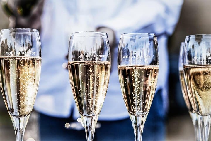 Champagne Icons: Private Tour of Veuve Clicquot, Ruinart & Moet — photo 10